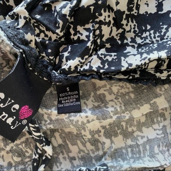 Eye candy Spaghetti strap romper shorts small EUC - Picture 5 of 5